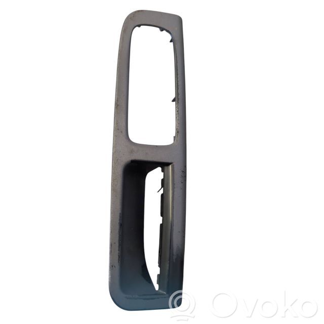 Volvo S40 Front door window switch trim 