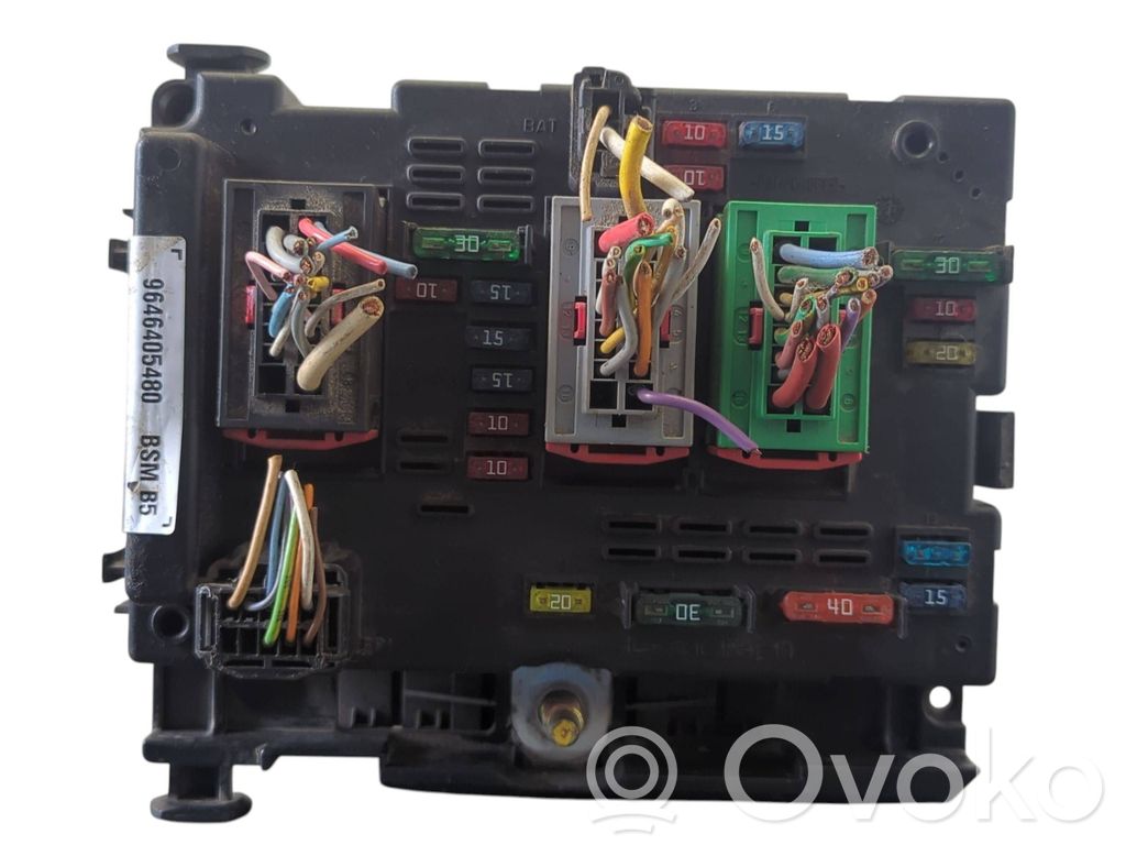 Peugeot 406 Fuse module 