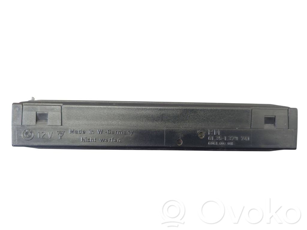 BMW 5 E34 Komforto modulis 