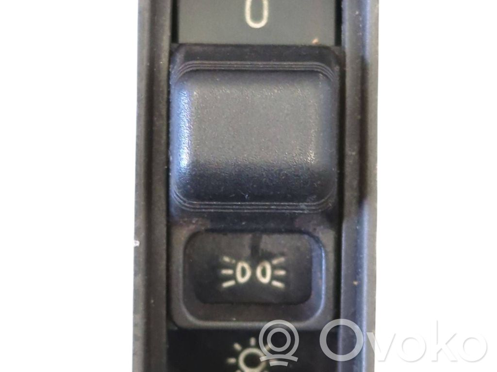 BMW 5 E34 Headlight level height control switch 