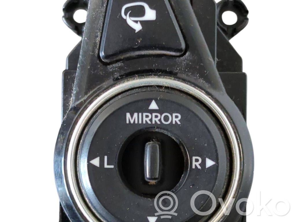 Hyundai i40 Interruptor del espejo lateral 