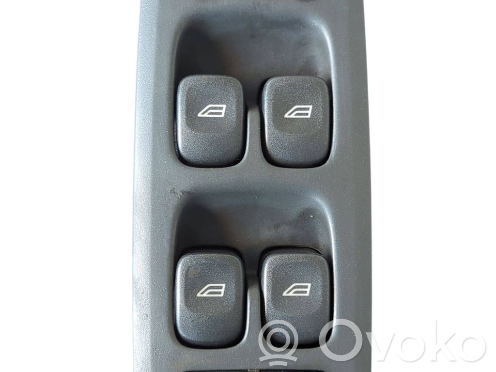 Electric window control switch   8651327,01W13E,MD131100061