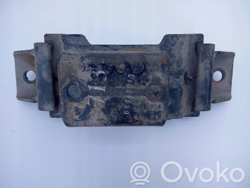 Mitsubishi Pajero Sport II Gearbox mount 