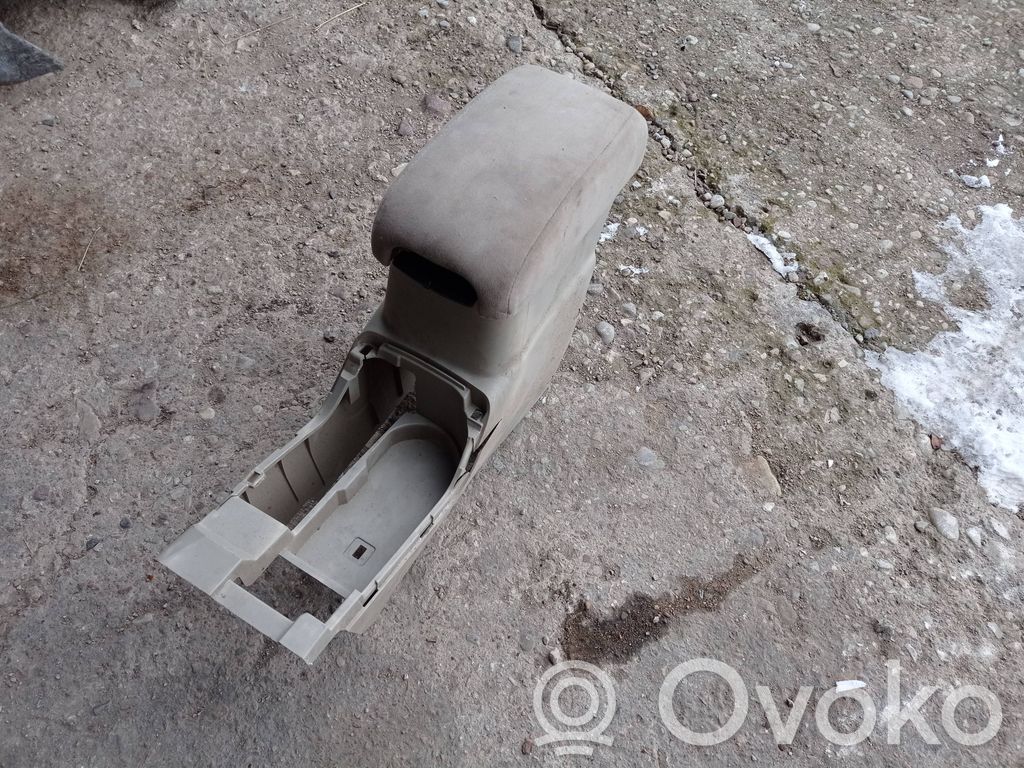 Mitsubishi Outlander Armrest 