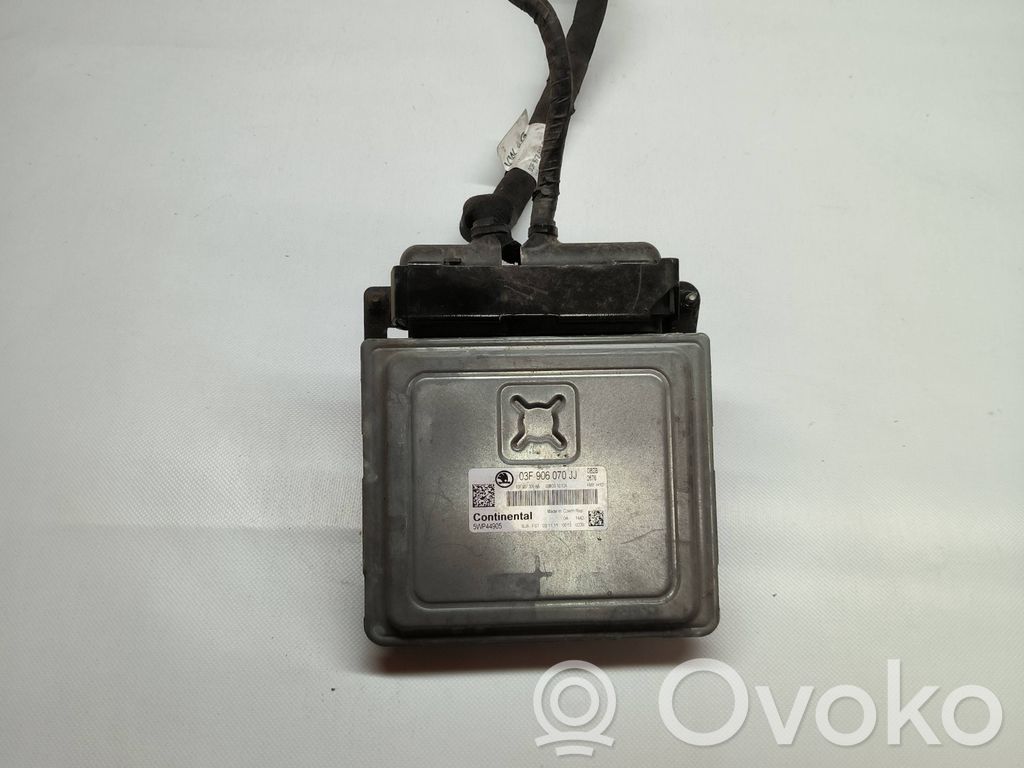 Engine control unit/module   03F906070JJ,03F907309AB,5WP44905,CBZB2676