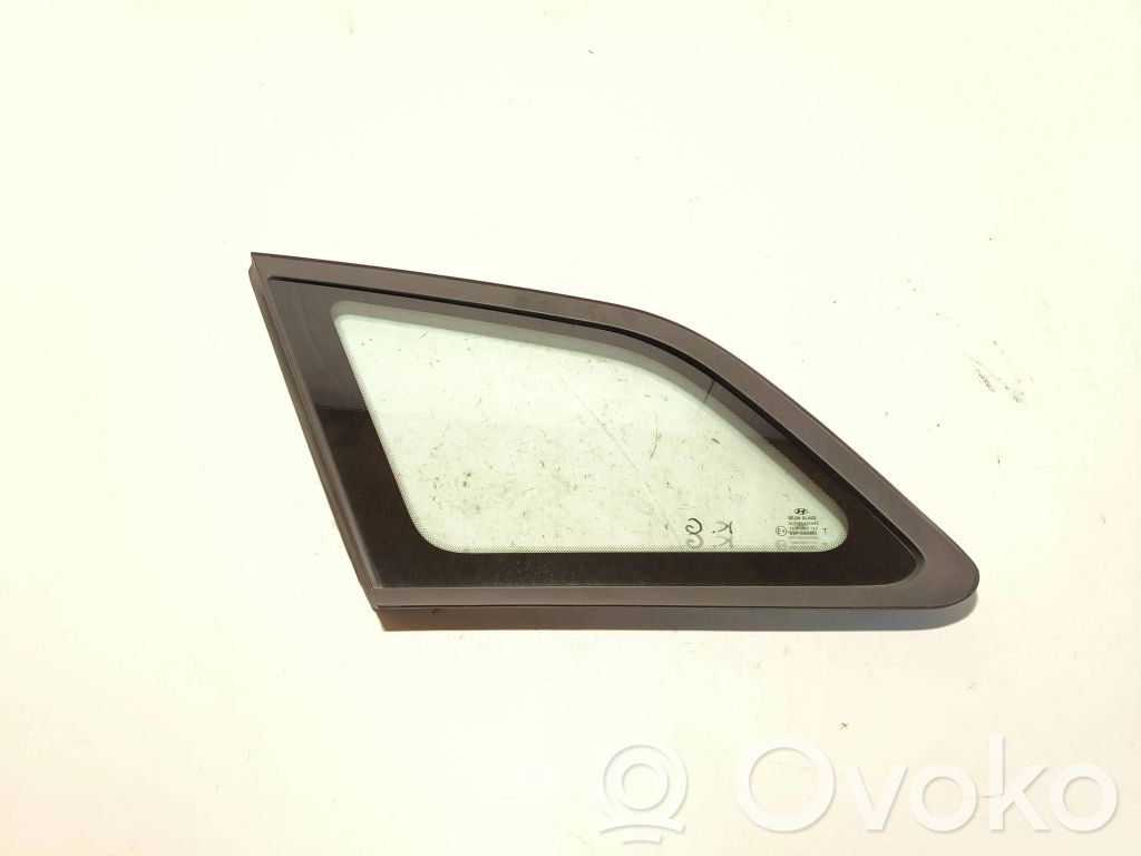 Hyundai i30 Rear side window 