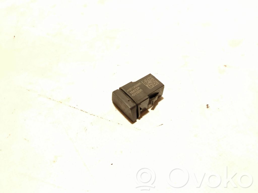 Ford Puma Hazard light switch 