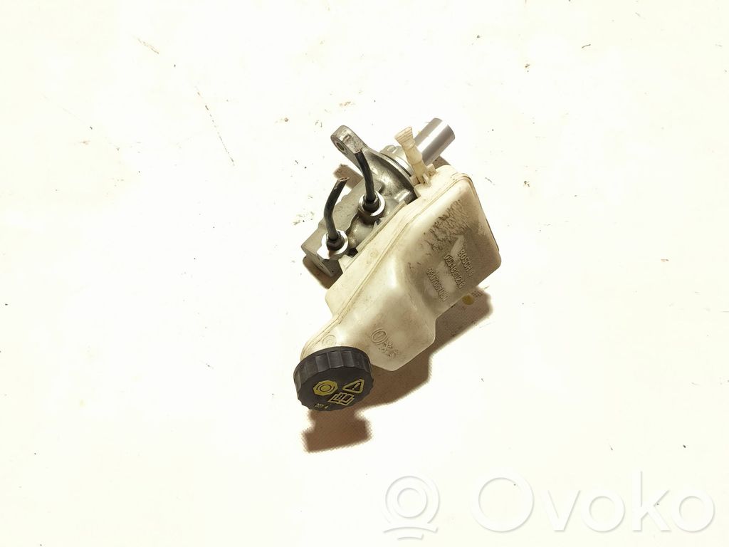 Toyota ProAce City Master brake cylinder 