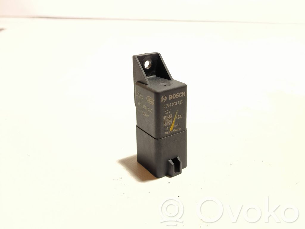 Kvēlsveču relejs   FX23189E2AC,0281003123