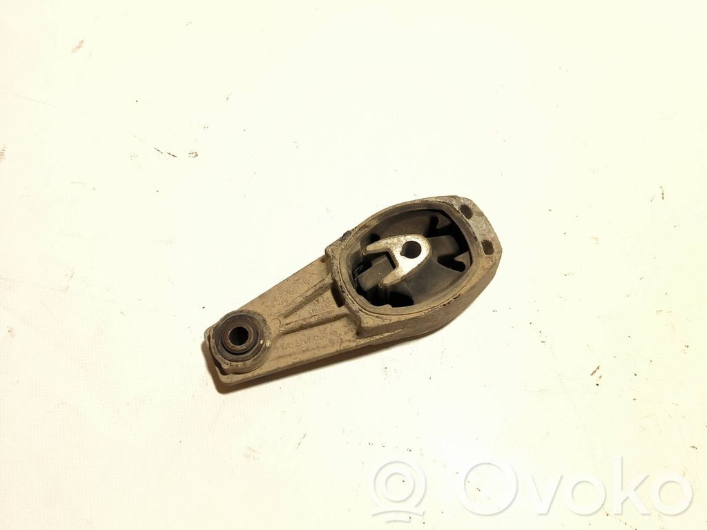 Peugeot 208 I Engine mount bracket 