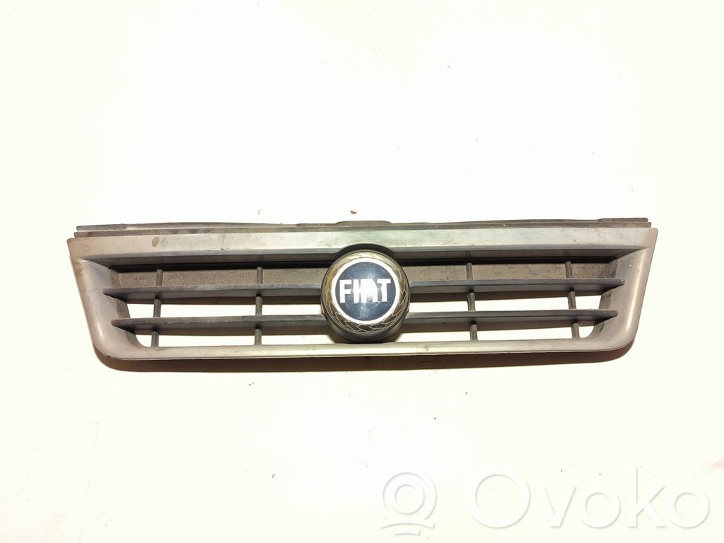 Fiat Ducato Rejilla delantera 