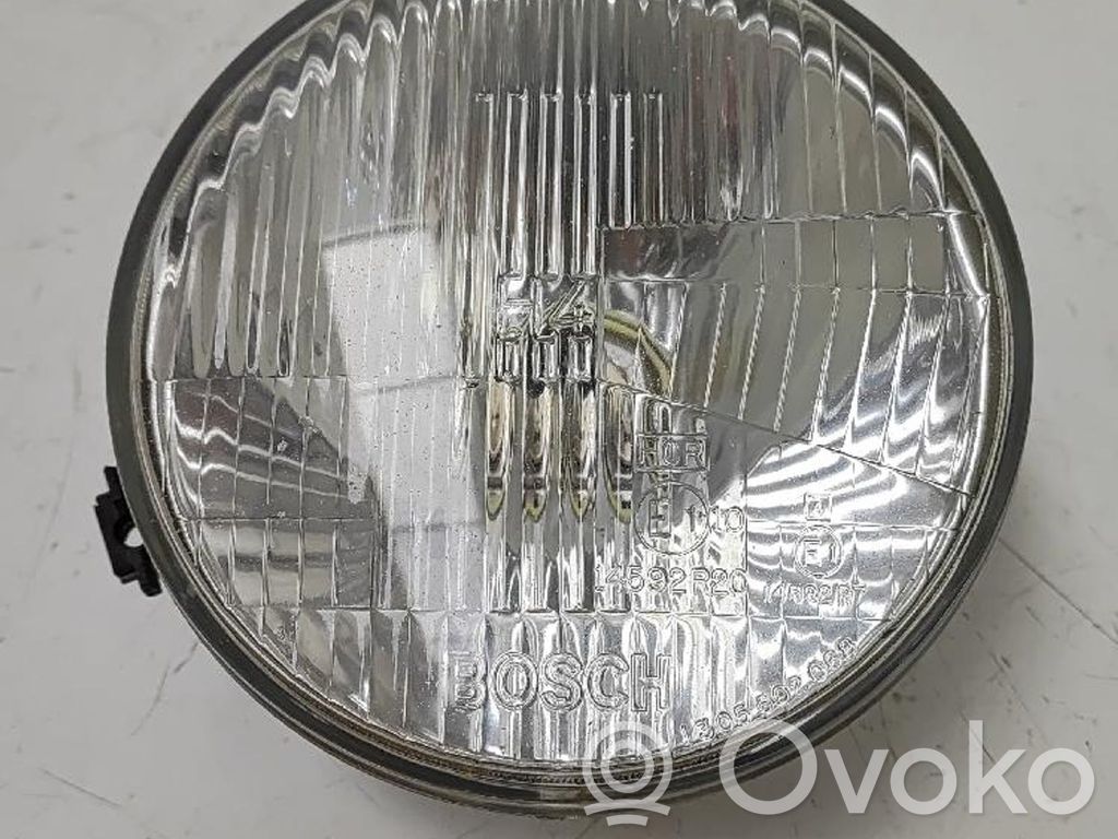 Volkswagen Polo II 86C 2F Scheinwerfer 