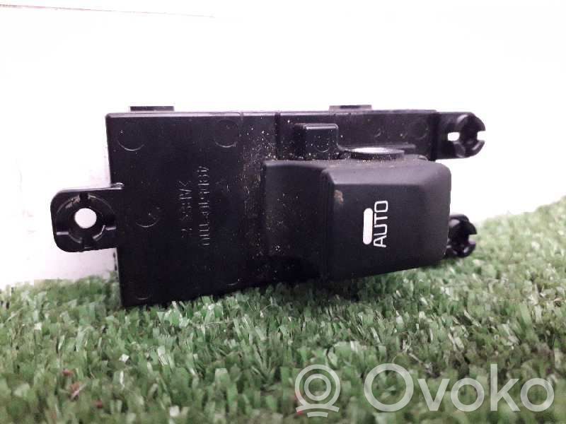 Interruptor del elevalunas eléctrico   49D5101000