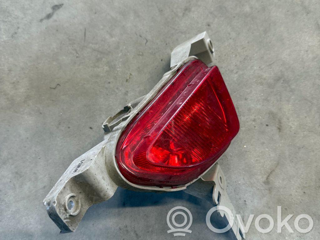 Mazda 2 Luz trasera/de freno 
