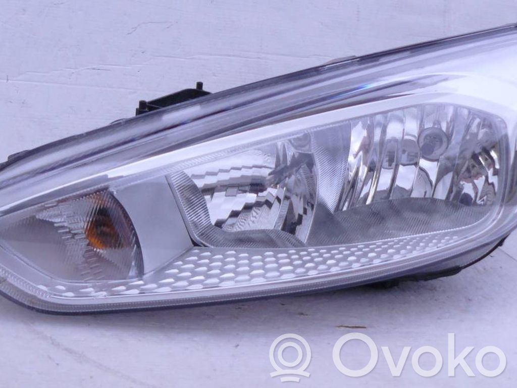 Ford Focus Scheinwerfer 