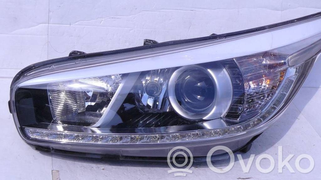 KIA Ceed Headlight/headlamp 