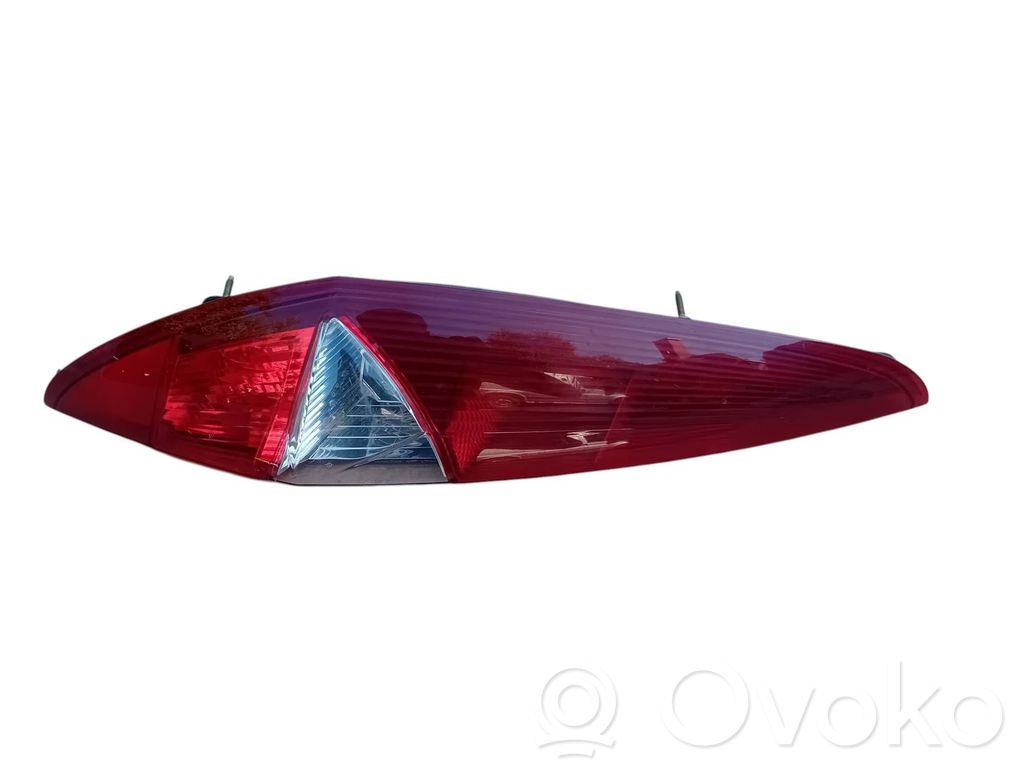 Fiat Punto (188) Galinis žibintas kėbule 