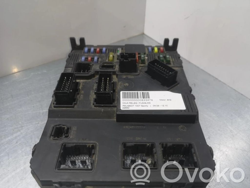Peugeot 207 CC Module de fusibles 