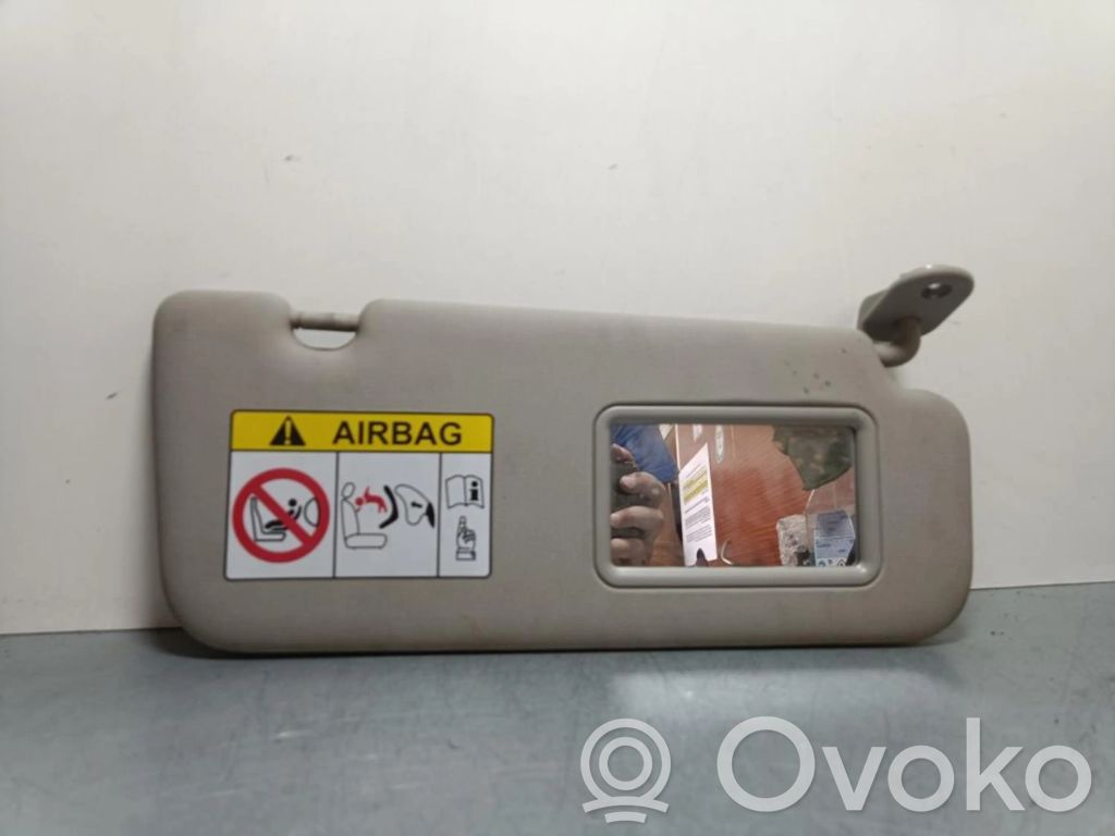 Sun visor