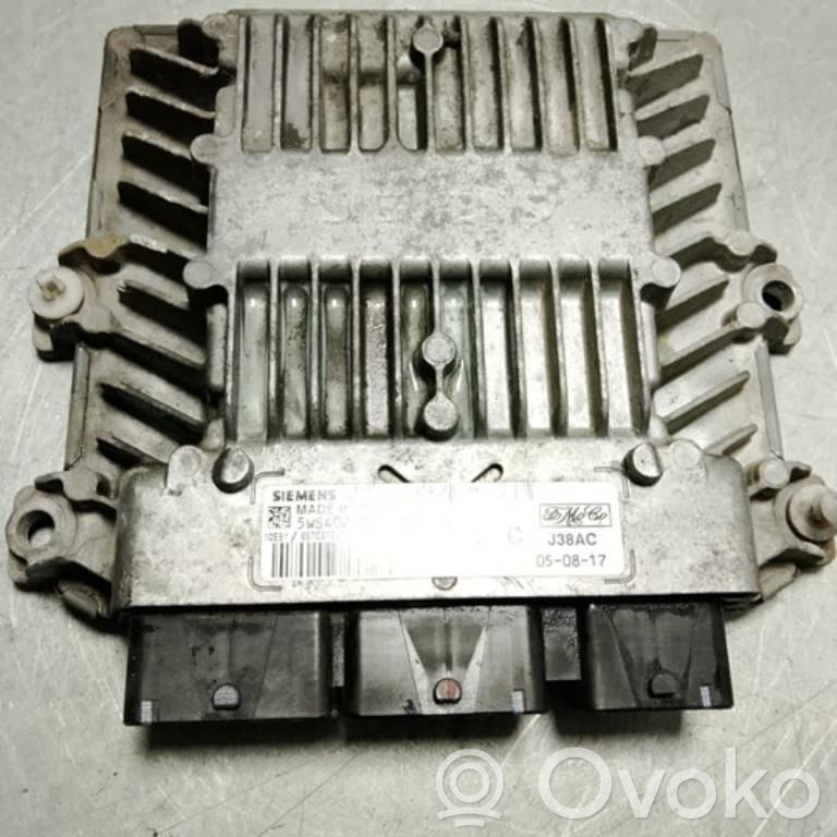 Volvo V50 Unidad de control/módulo ECU del motor 