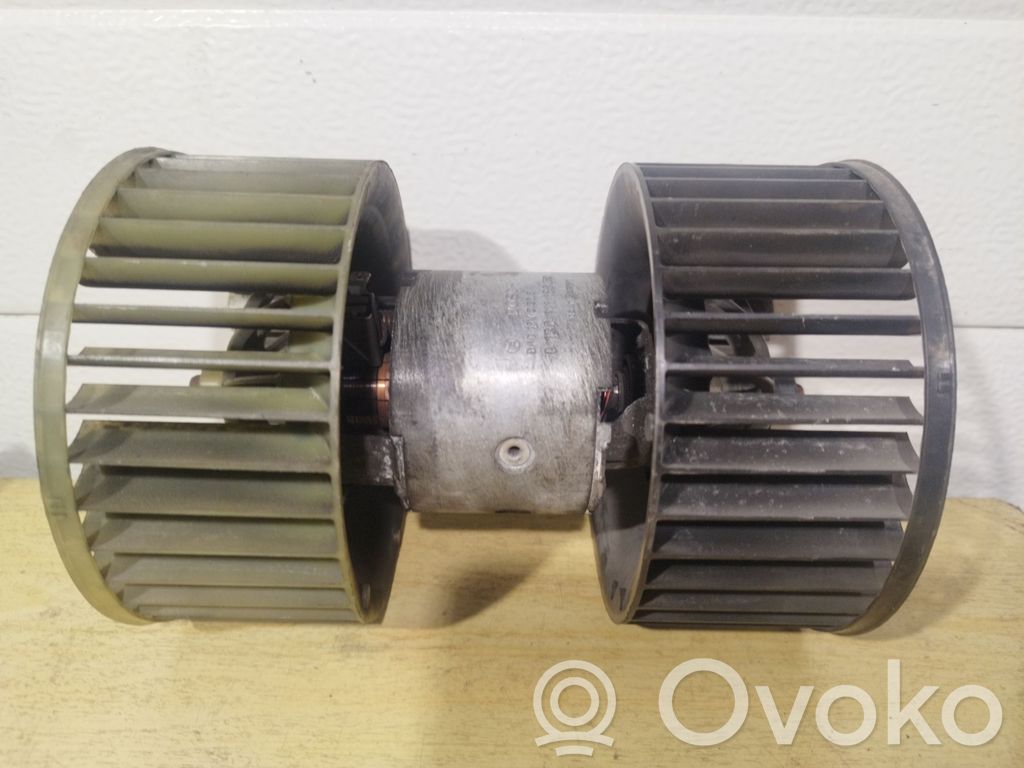 Mazā radiatora ventilators   0130111158,DPD12V3326
