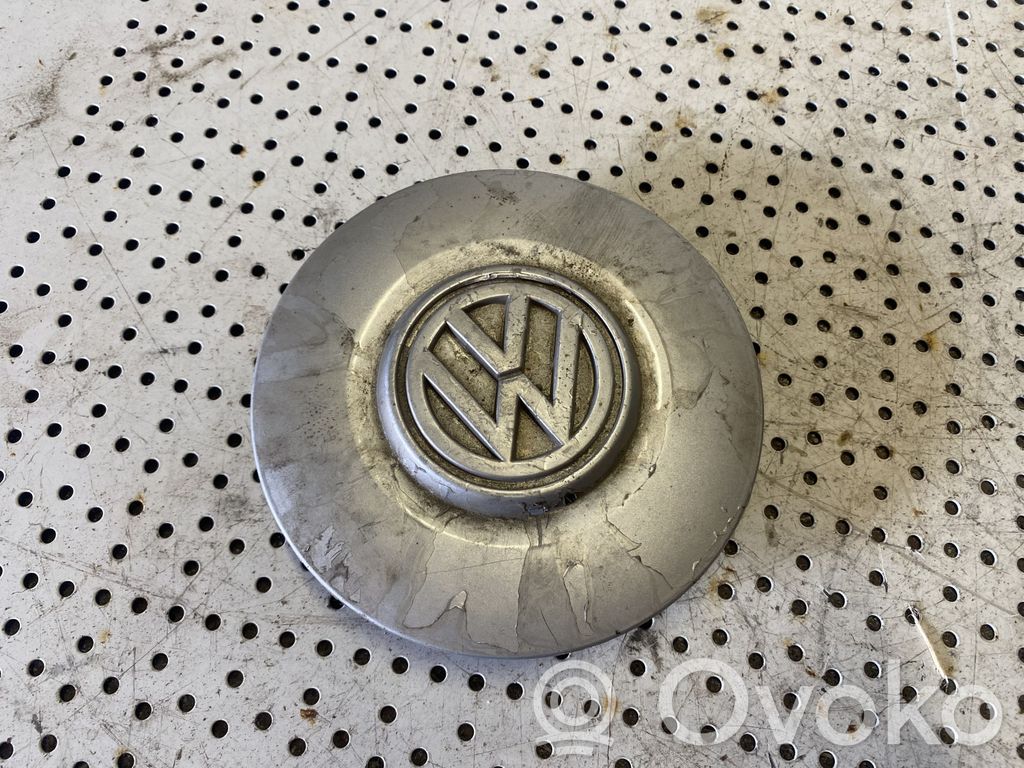 Volkswagen Golf III Dekielki / Kapsle oryginalne 