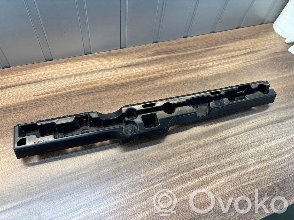 BMW 5 G30 G31 G38 Ślizg listwy progowej 