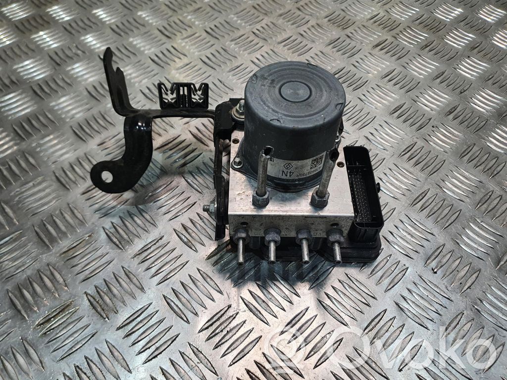 Renault Captur II ABS Blokas 