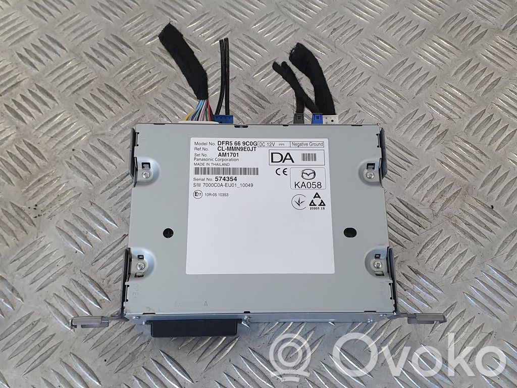 Mazda CX-30 Radio/CD/DVD/GPS head unit 