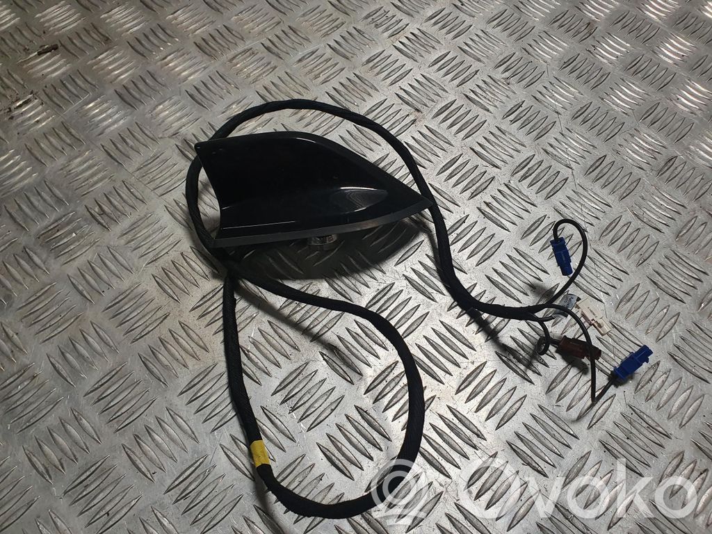 Renault Captur II Antena (GPS antena) 