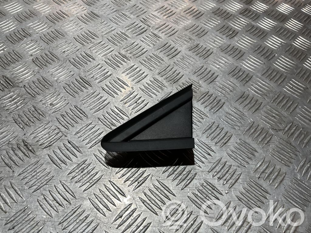 Renault Captur II Lokasuojan lista (muoto) 