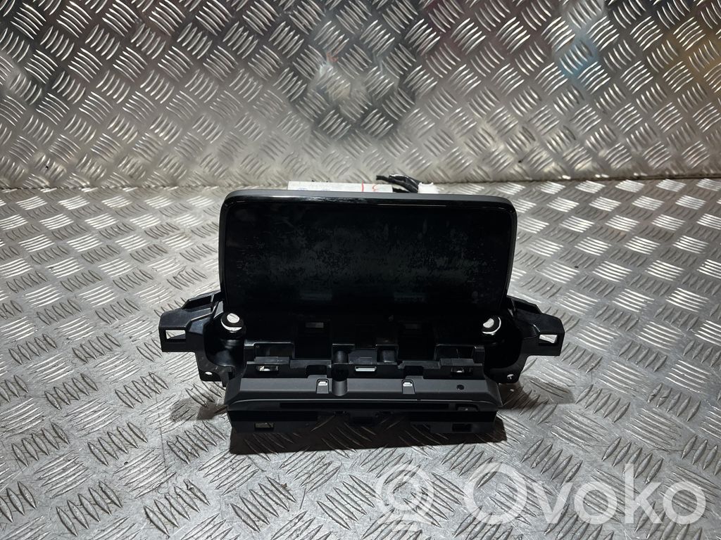 Mazda CX-5 II Radio/CD/DVD/GPS head unit 