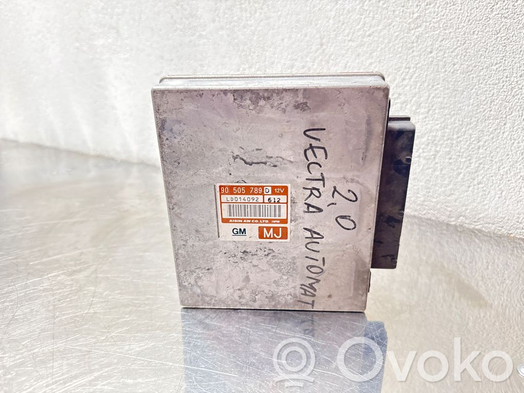 Engine control unit/module   90505789,LD014092
