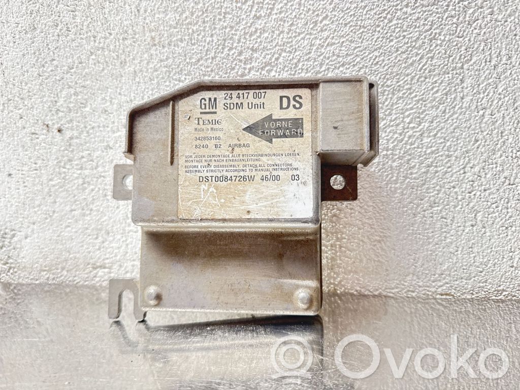 Opel Meriva A Airbag control unit/module 