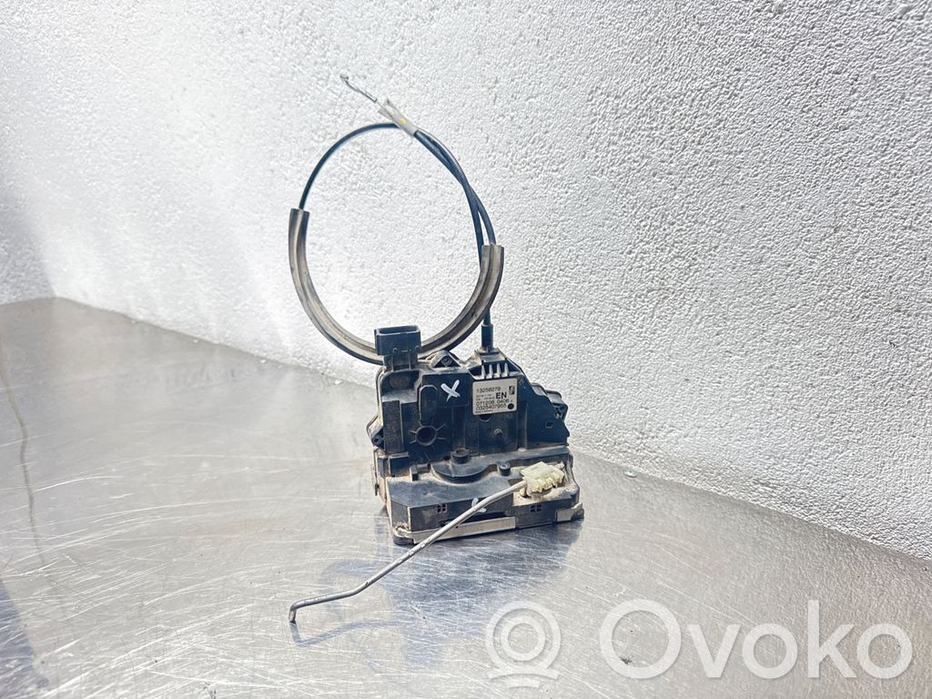 Opel Corsa D Serratura portiera anteriore 