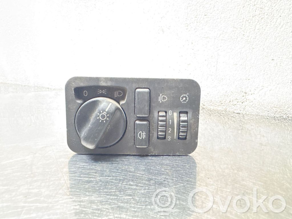 Opel Frontera B Light switch 
