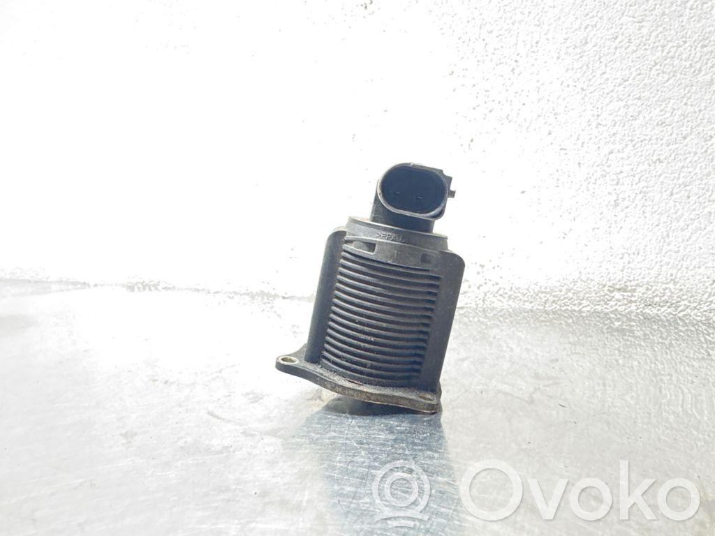 Opel Astra H Válvula EGR 