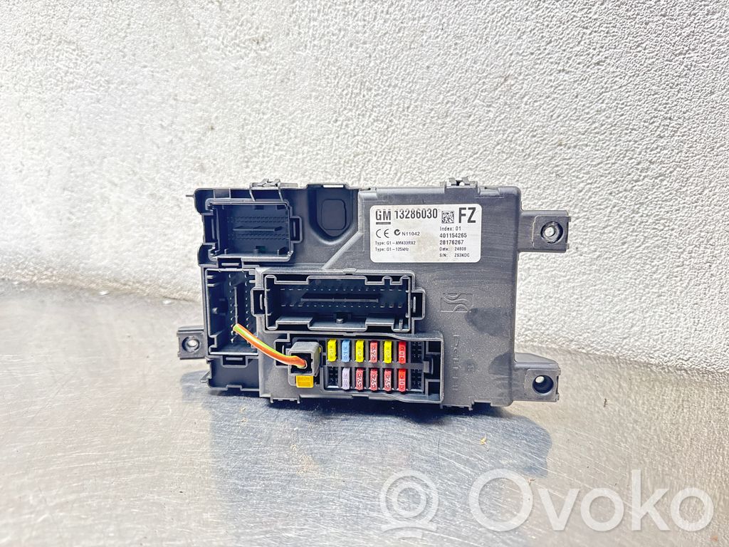 Opel Corsa D Fuse module 