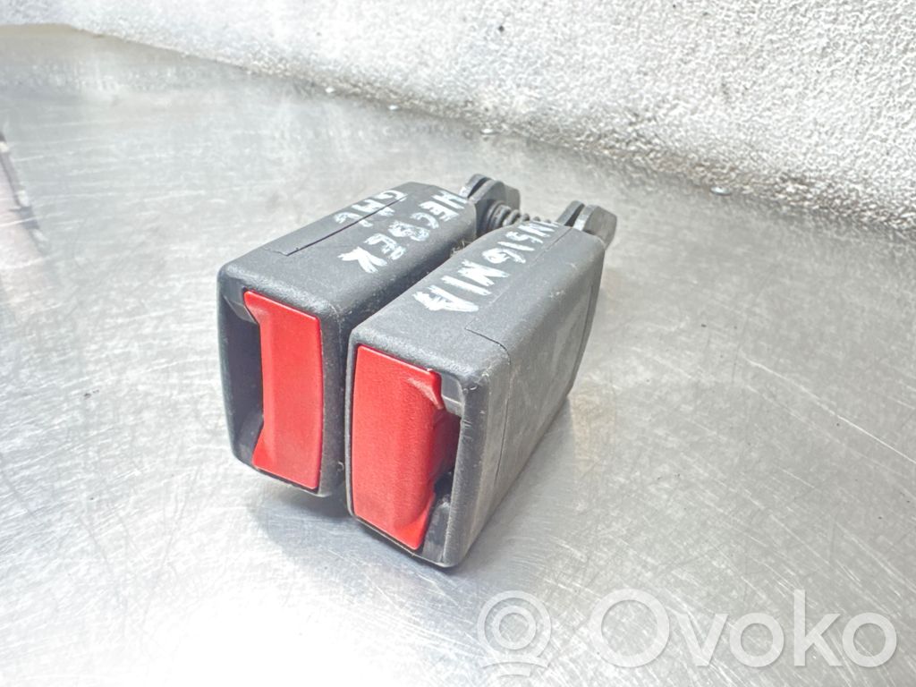 Opel Insignia A Rear seatbelt buckle 