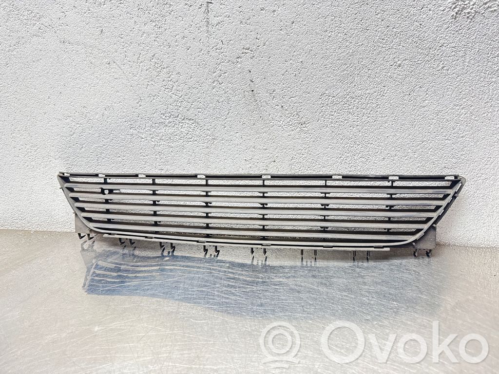 Opel Corsa C Grilă inferioară bară față 