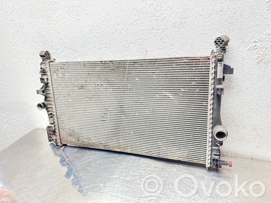 Opel Insignia A Coolant radiator 