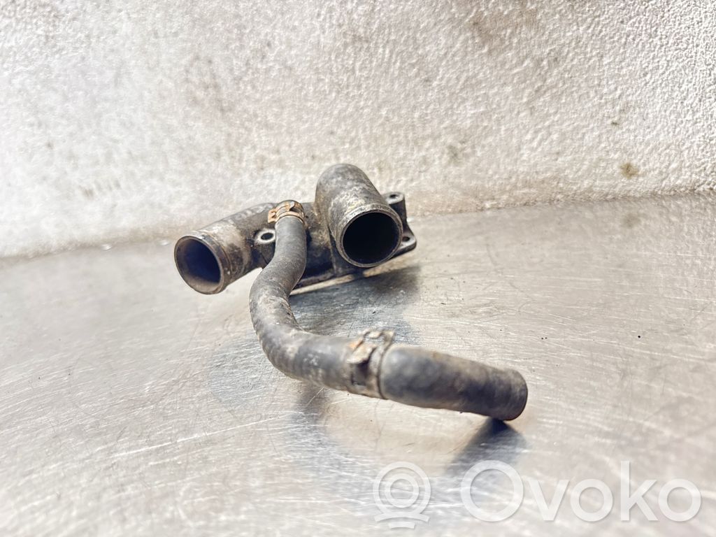 Opel Vectra C Carcasa del termostato 