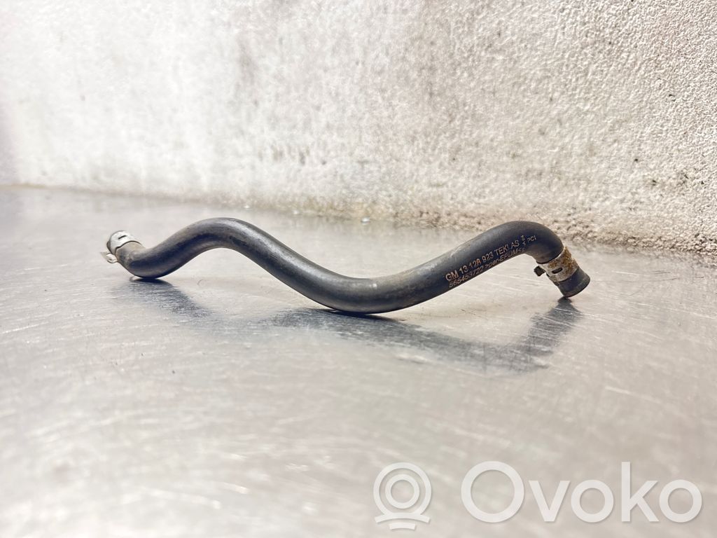 Opel Astra H Engine coolant pipe/hose 