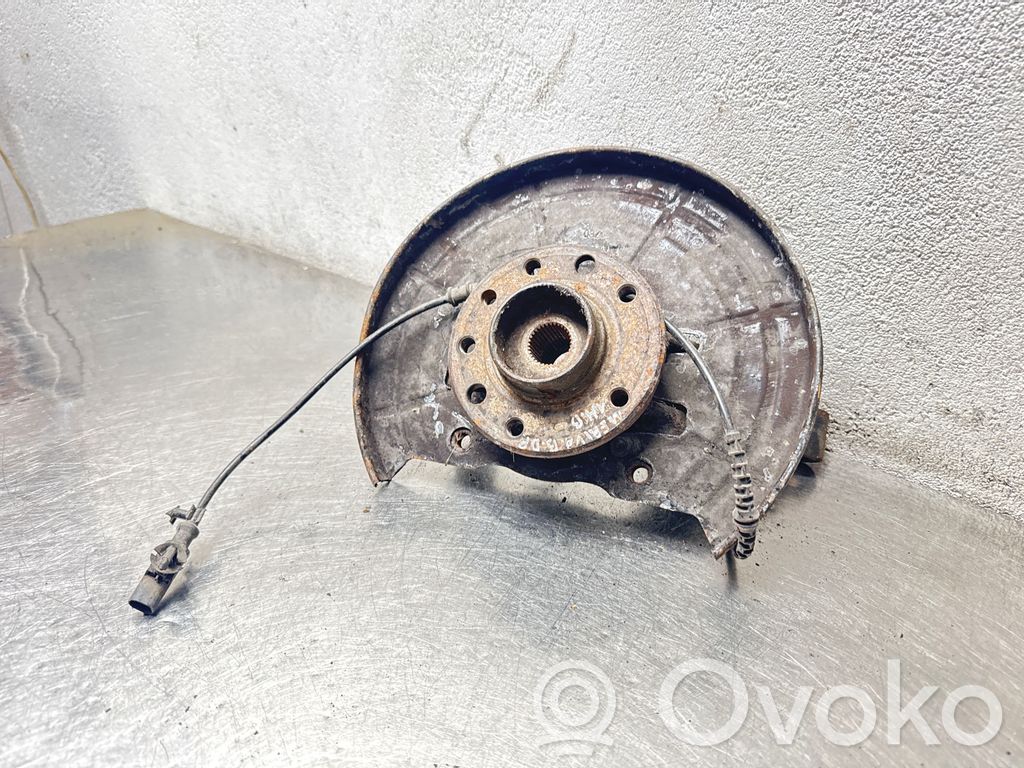 Opel Meriva B Etuakselin pyöräntuenta 