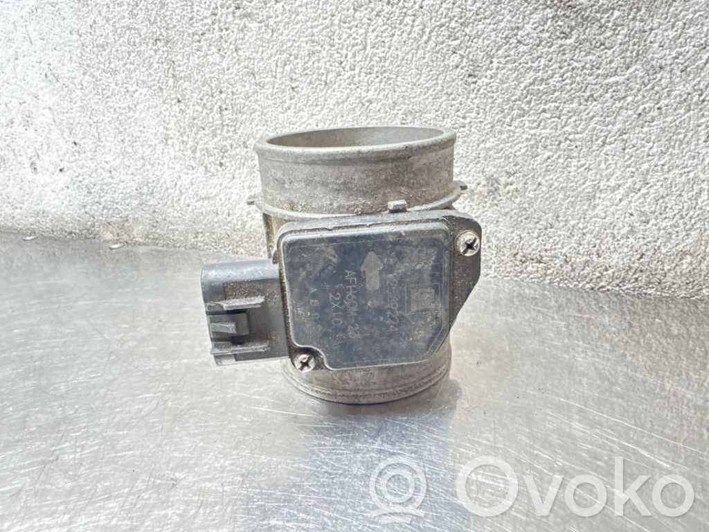 Opel Vectra C Przepływomierz masowy powietrza MAF 