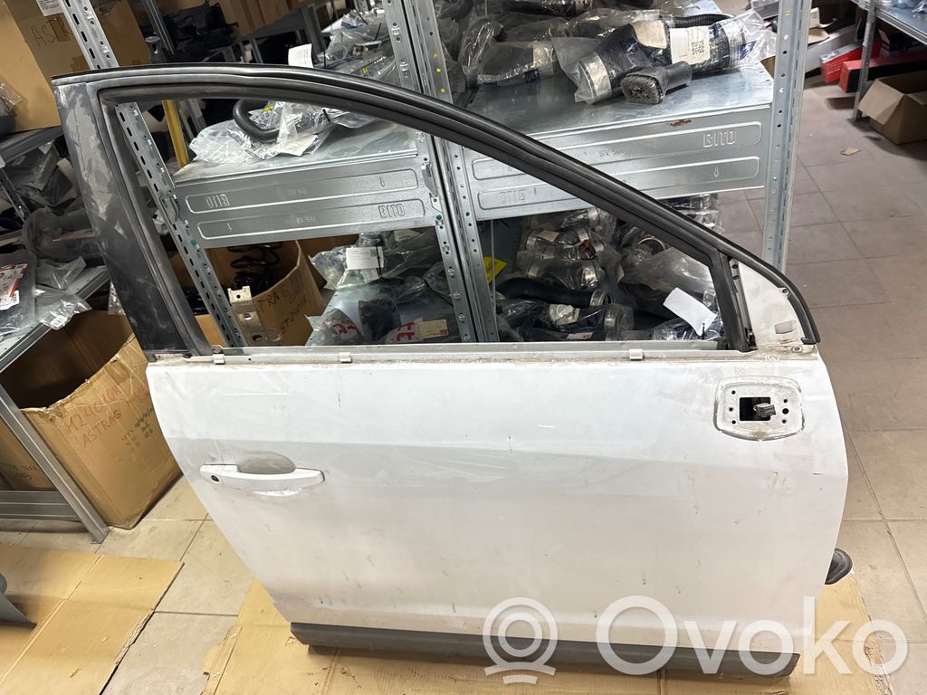 Opel Antara Puerta delantera 