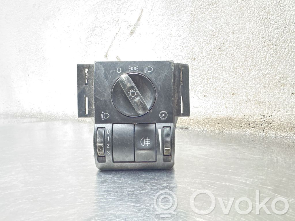 Opel Corsa C Light switch 