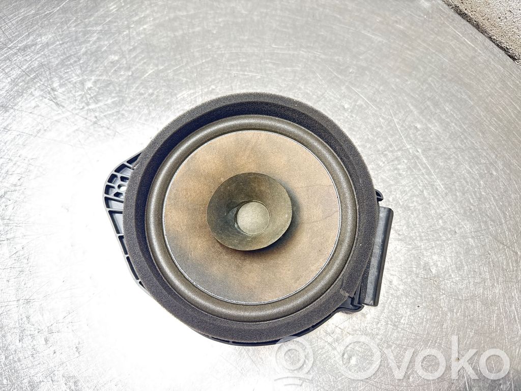 Opel Astra J Difuzor ușă față 