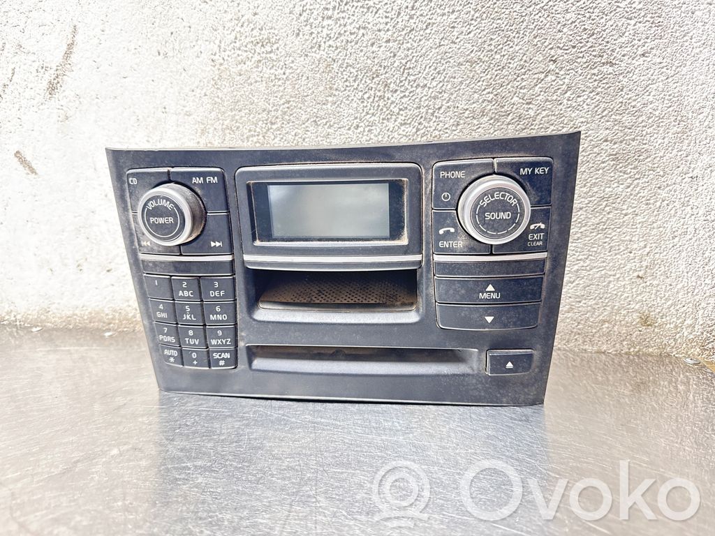 Volvo XC90 Unitate principală radio/CD/DVD/GPS 
