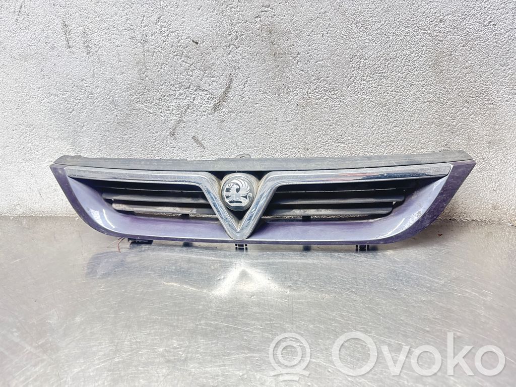 Opel Vectra B Grilă față 